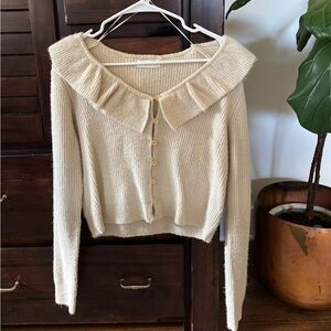 Carly Jean Los Angeles Cream Ruffle-Collar Button Cardigan